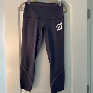 Fitness cleanout!LululemonPelotonGray cropleggings